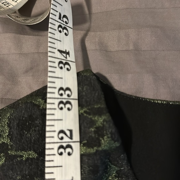 Alice + Olivia Jayda Leopard Mini Dress 6 - Picture 13 of 13